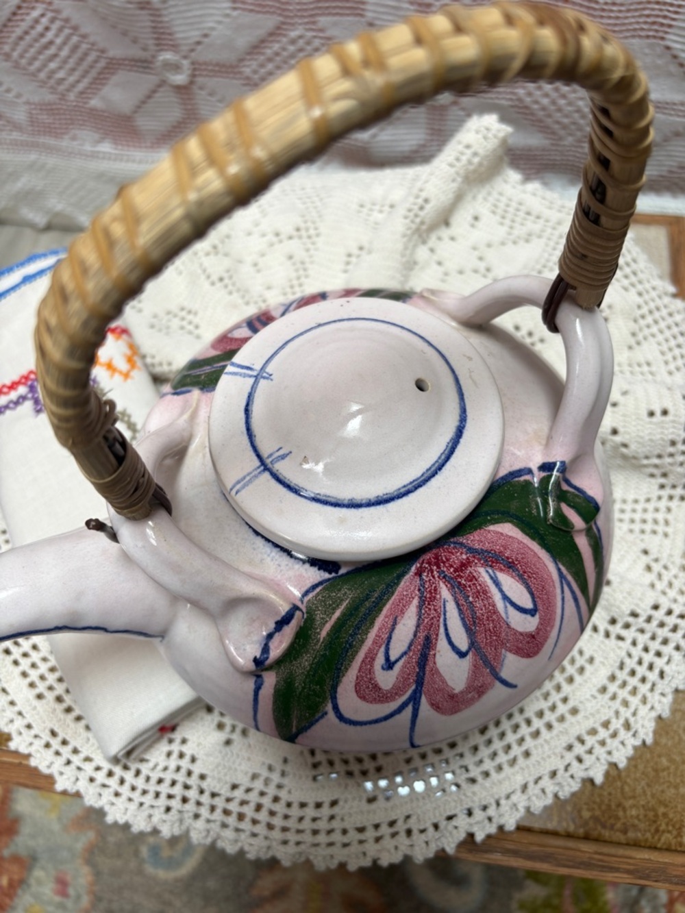 Goldie Sherman Studio Pottery Teapot Majolica Style Canada - Picture 5 of 14